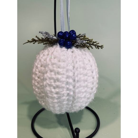 handmade Other - Handmade Crocheted Christmas Ornament Ball Bauble Tree Decoration CO19